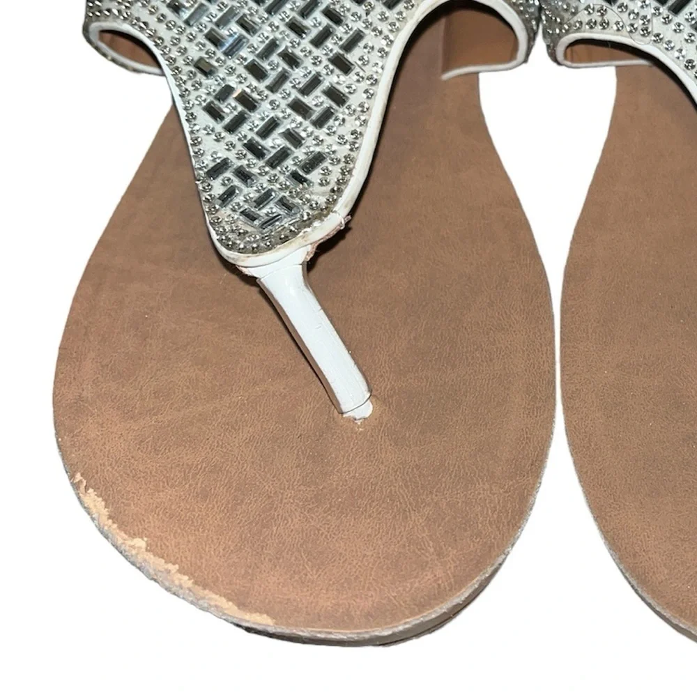 Adrienne Vittadini girls sandals
